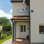 Nelle Appartement Pula