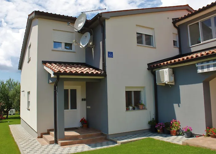 Nelle Apartman Póla