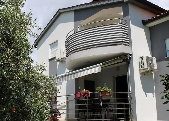 Apartman Nelle *