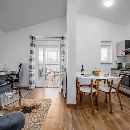 Apartment Nelle